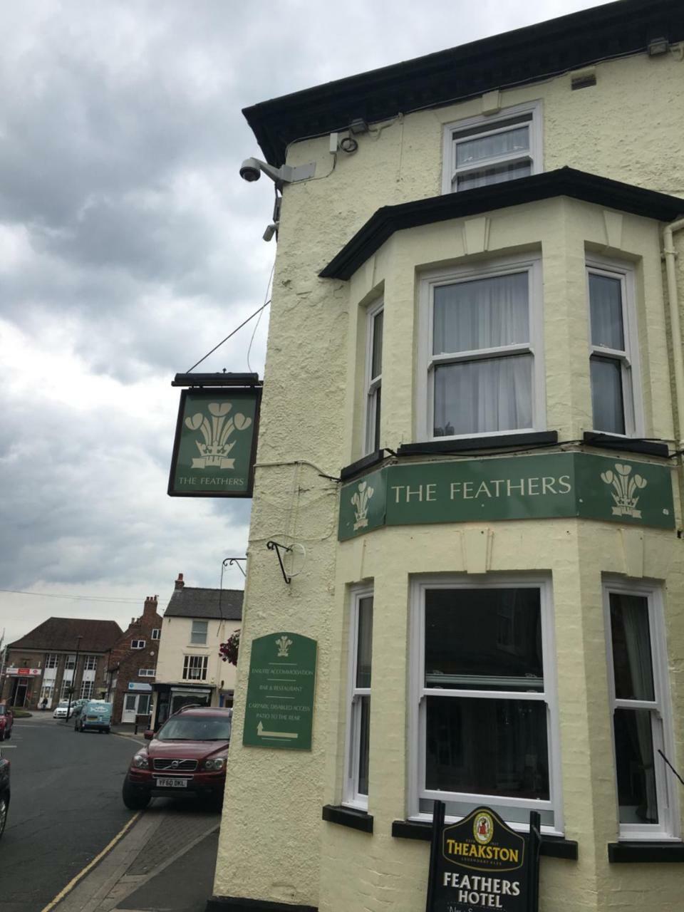 The Feathers Pocklington Buitenkant foto